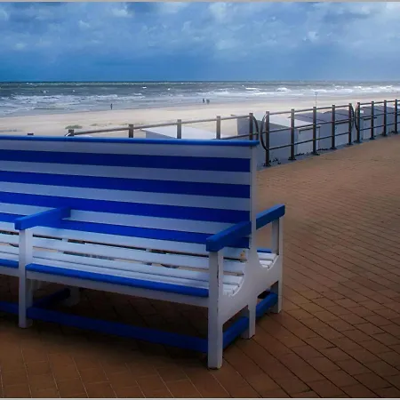 Apartamento Within Walking Distance Of The *